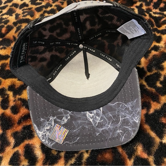 Goorin Bros 🦈 Hammer Shark Noir Capsule The Farm Trucker Cap Hat - Picture 8 of 10